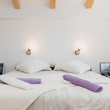 Studio Apartment Harmony Np Krka Lozovac Exterior photo